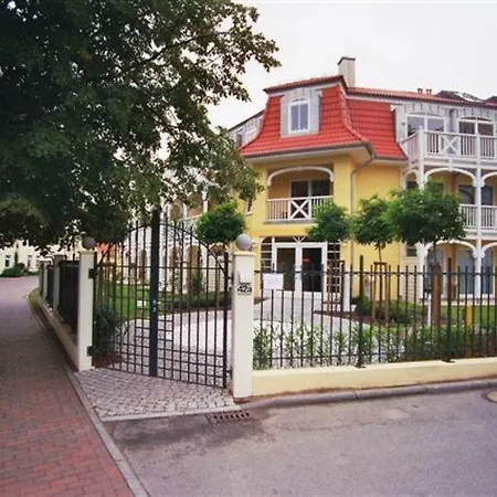 Appartmenthaus Ostseestrand Ostseebad Kühlungsborn Exterior foto